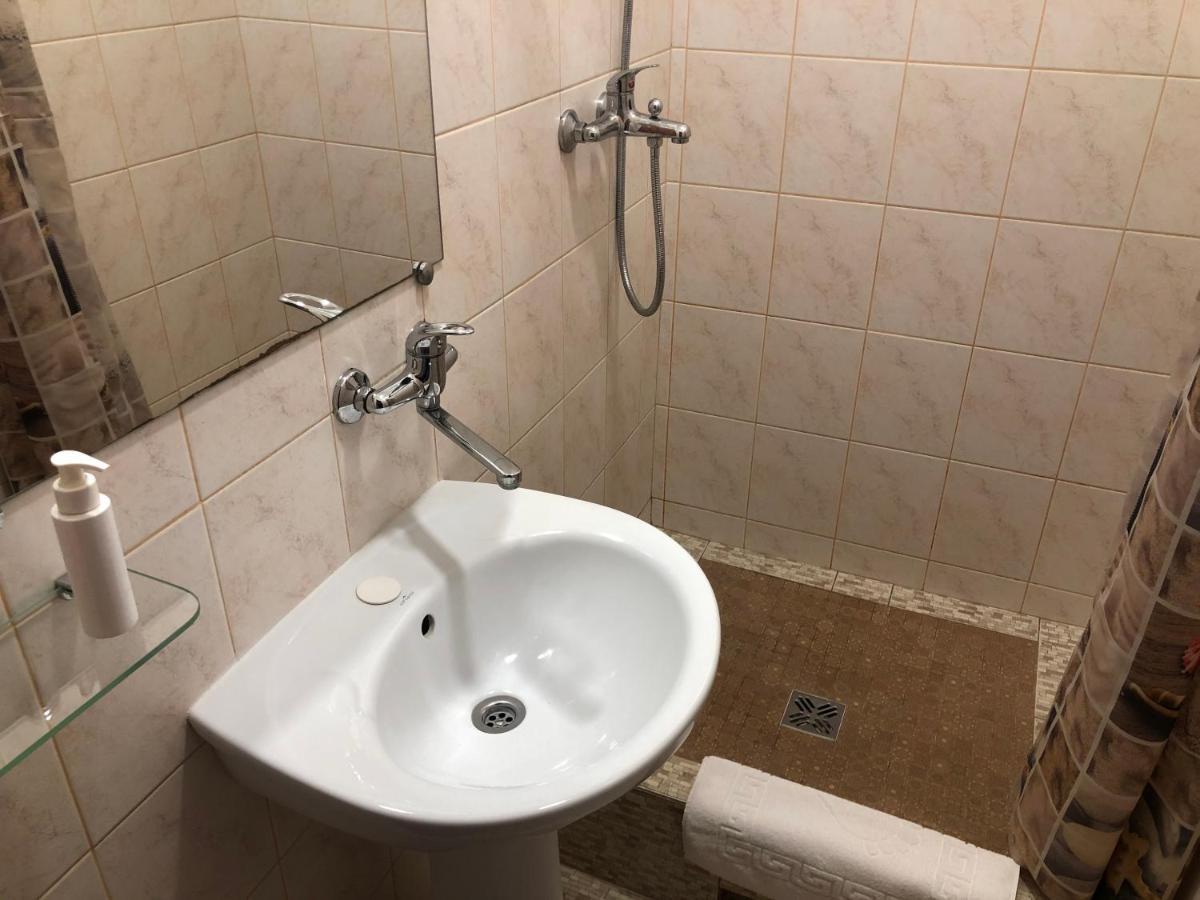 Apartmán Авіа Užhorod Exteriér fotografie