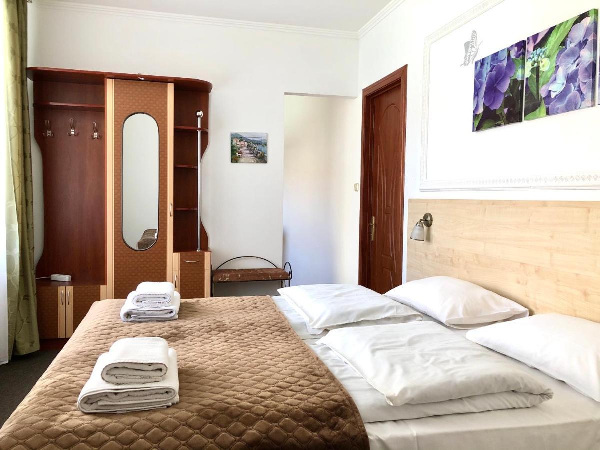 Apartmán Авіа Užhorod Exteriér fotografie